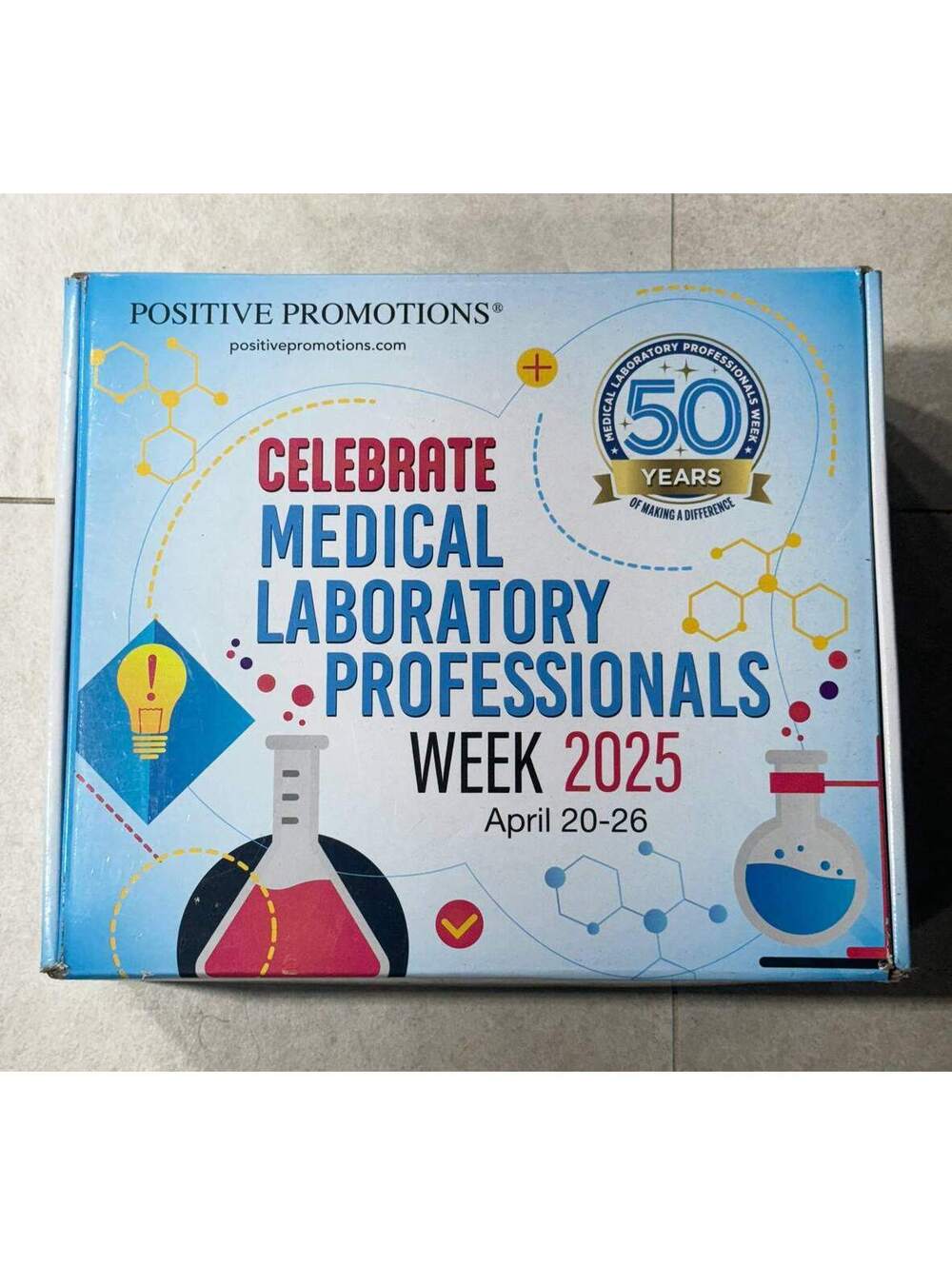 New - Kit for Laboratory Fans Bag, Hoodie, Notebook, cup - opened box